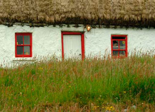 Aran-Islands-Cottage-close