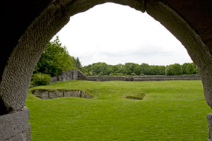 Aughnanure-Castle-Ireland-doorway