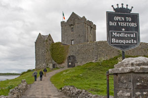 Dunguaire Castle