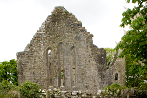 Dysert-O'Dea-monastery-church