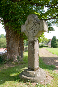 Ferns- Ireland-Church-cross