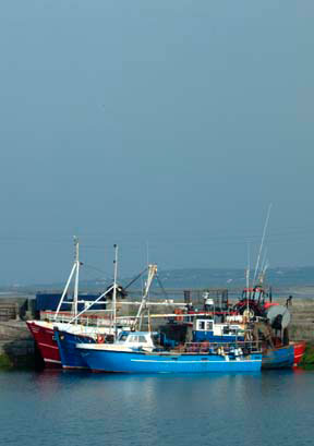 Aran-Islands-boats