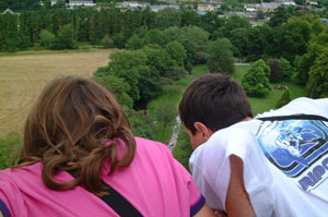 kids looking over Blarney Castle